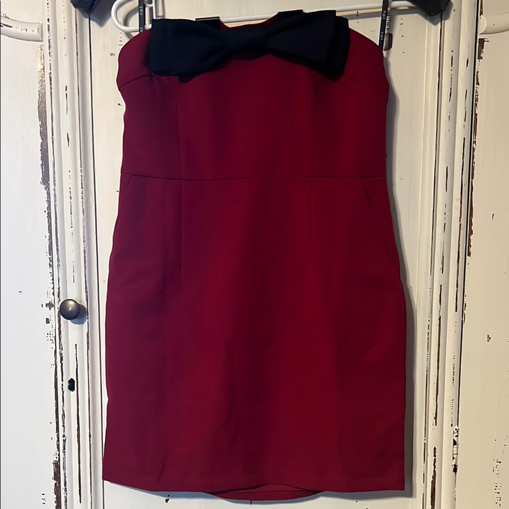 o.p.t Red Strapless Sheath Dress for a Night Out - Picture 5 of 12